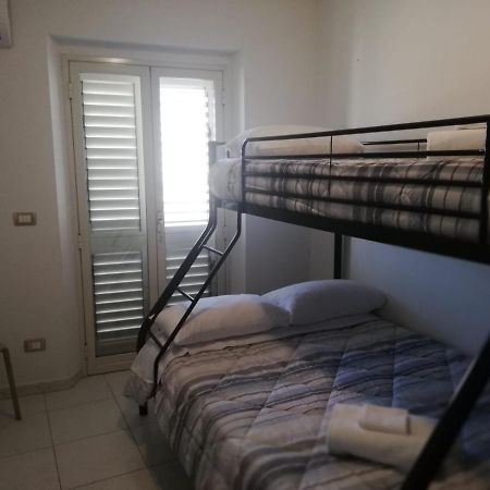 Il Laureato Daire Reggio di Calabria Dış mekan fotoğraf