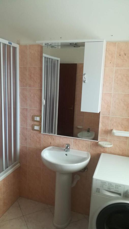 Il Laureato Daire Reggio di Calabria Dış mekan fotoğraf
