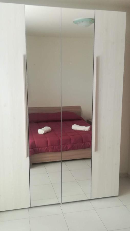 Il Laureato Daire Reggio di Calabria Dış mekan fotoğraf
